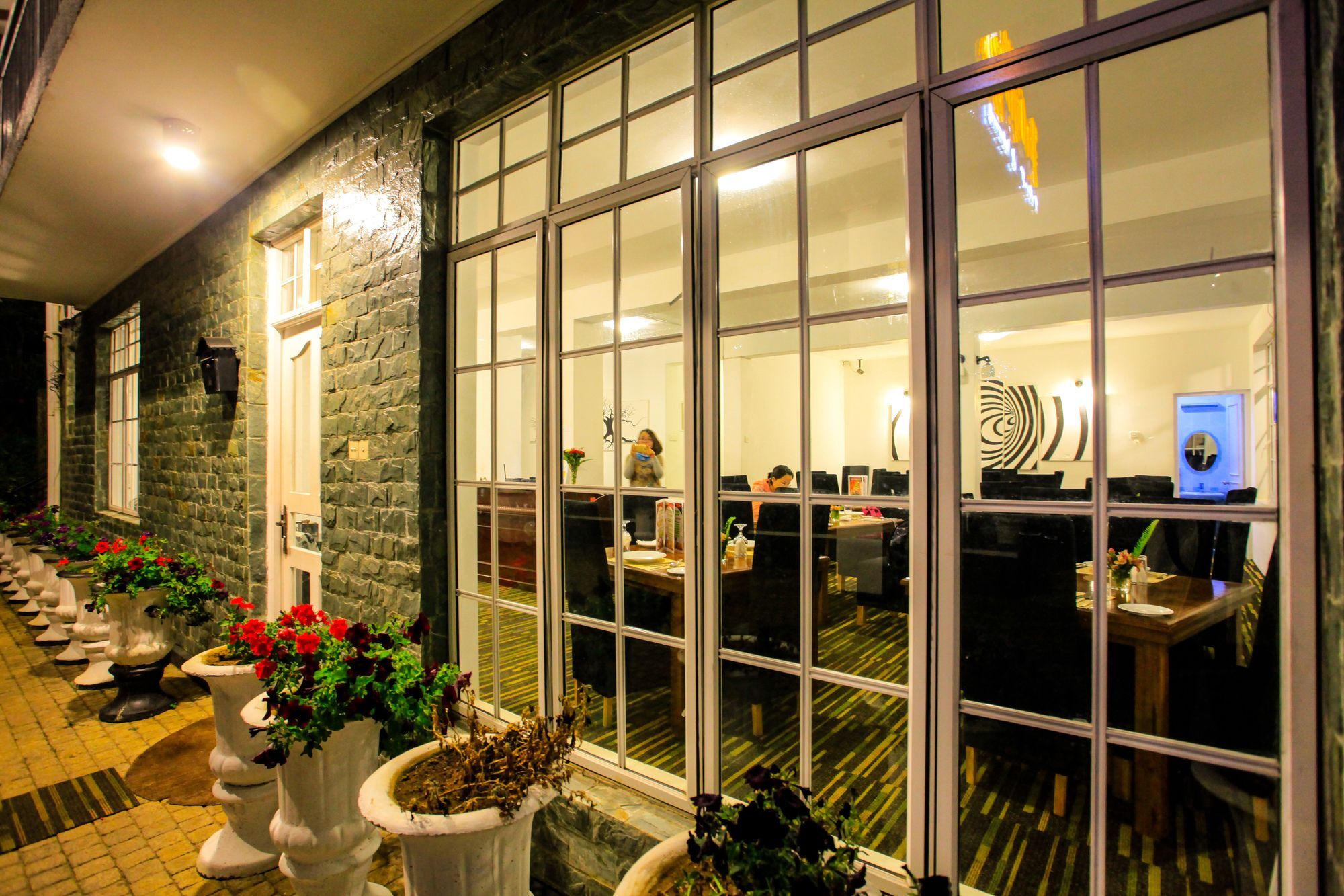 נוארה אליה La Cottage Boutique Hotel & Restaurant מראה חיצוני תמונה
